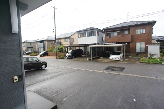 グリーンハイツ７号棟 202 駐車場