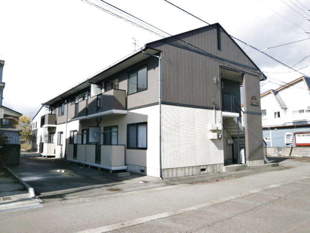 ロイヤルハウス 201 外観