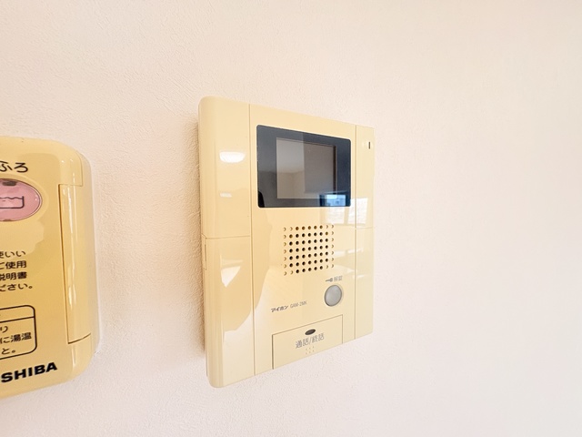 グラウベル沼垂西 501 セキュリティ