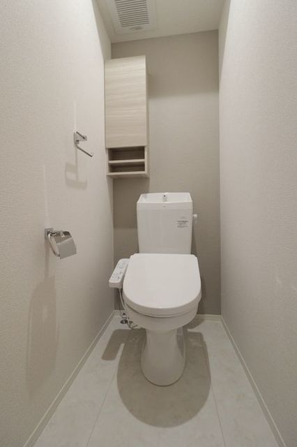 D-ROOM福住 A棟 103 トイレ