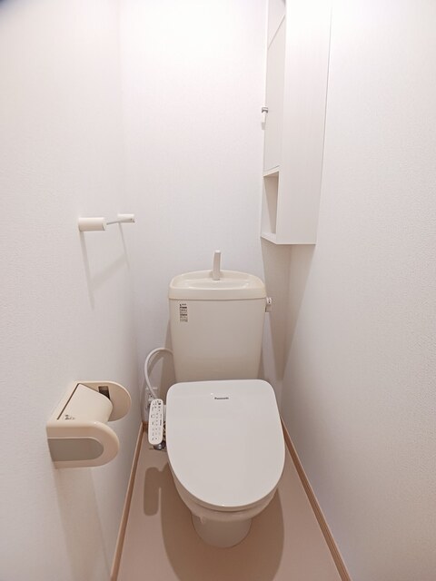 リバーサイド　セナ 101 トイレ