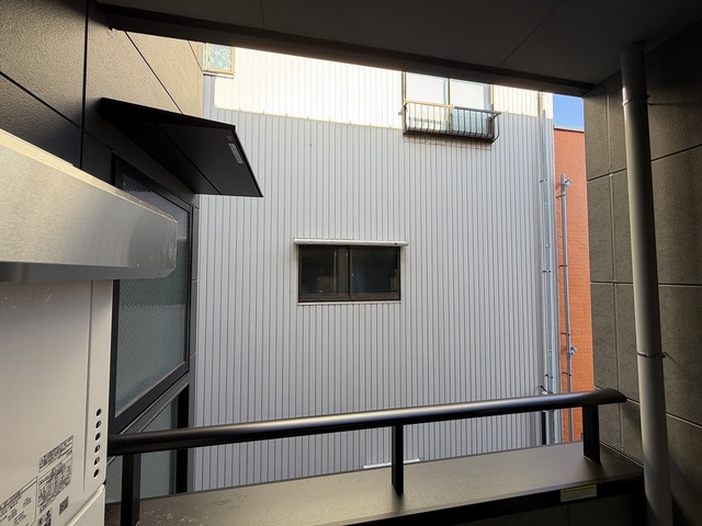 River bank 202 眺望