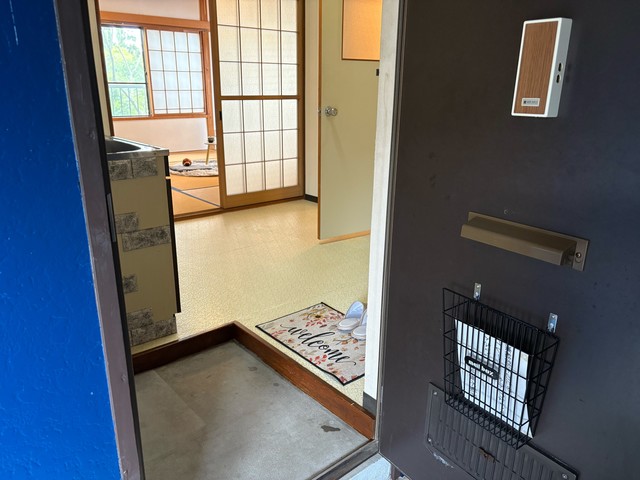 そよ風と砂浜のＢｌｕｅＨｉｌｌ 202 玄関