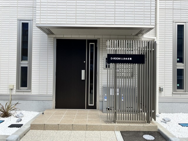 Ｄ‐ＲＯＯＭときめき東 101 玄関
