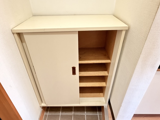 スカイラークヒルズ 102 収納
