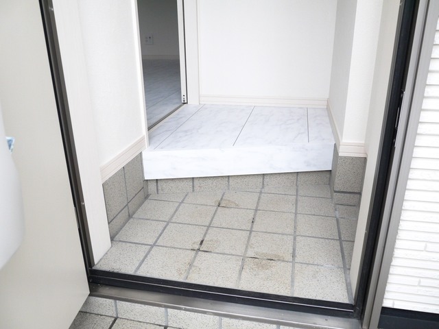 Grand Maison OHYACHI/グランメゾン逢谷内 102 玄関