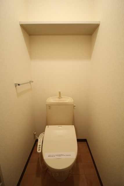 フローラルパークコート　A 102 トイレ