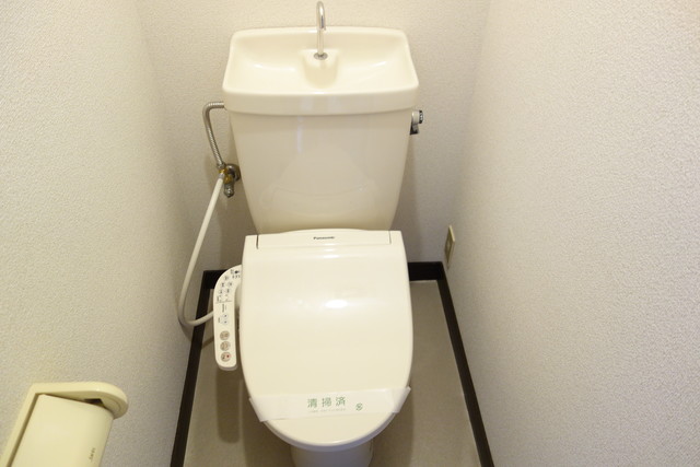 エステート旭町 203 トイレ