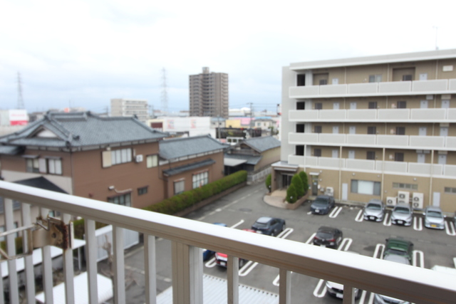 アークヒルズ上近江 403 眺望