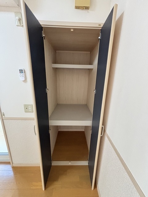 グランビル小針 A-3 収納