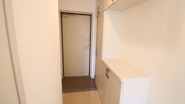 ホポロ大形本町 107 玄関
