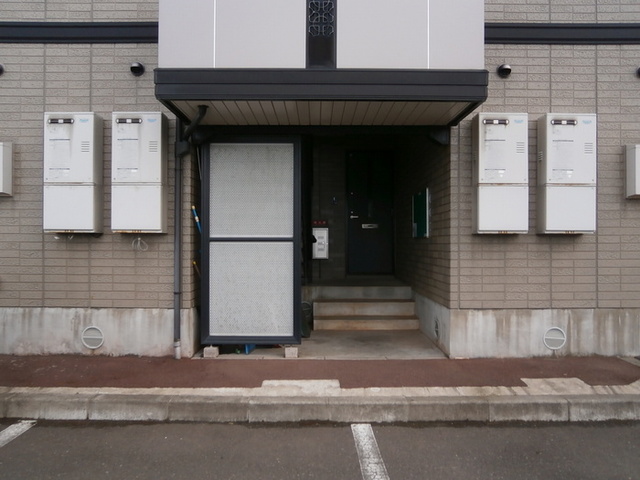 シャンド・フルール　Ａ 203 玄関
