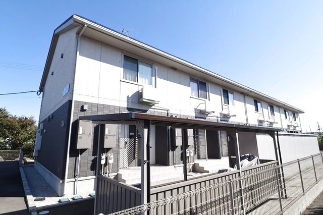 クレスト 203 外観