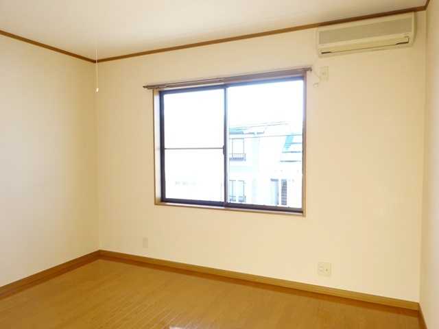 エスポワール中曽根Ⅰ 122 リビング