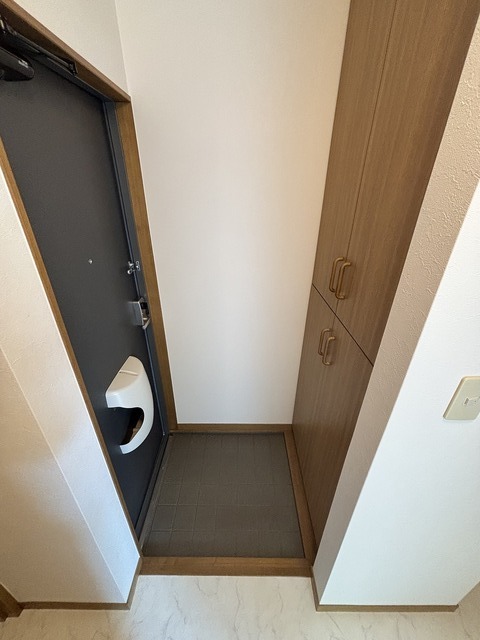 ハイム・ファンタジア B103 玄関