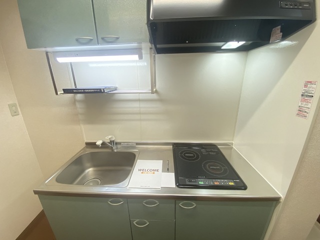 リビングカメリア　Ｂ 103 キッチン