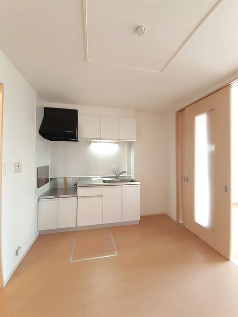 ルーチェ　ソラーレＡ 101 キッチン