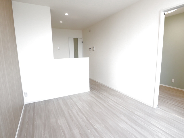 Common富塚町 205 リビング