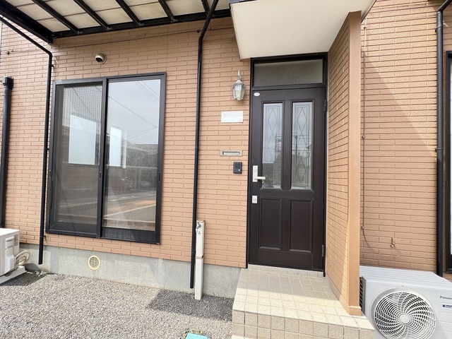 クレストハイムB 104 玄関