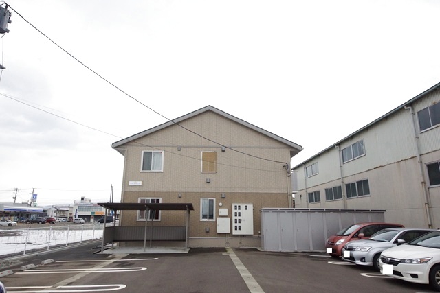 オランジュ 103 駐車場