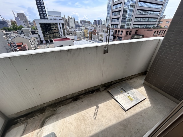 ローザ東中通 602 バルコニー