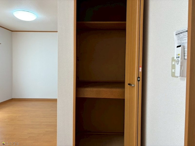 コーポニュー旭 202 収納