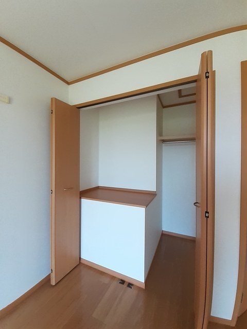 ライゼカーサＡ 202 収納