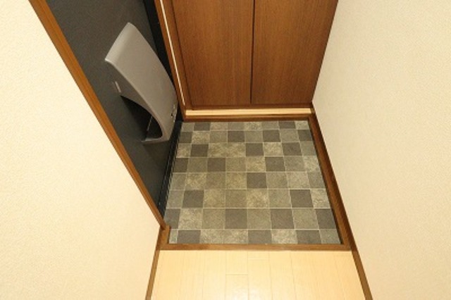 ヴィラジャスティス 202 玄関