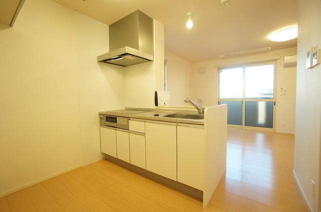 フェイバリッチ新和　B 301 キッチン