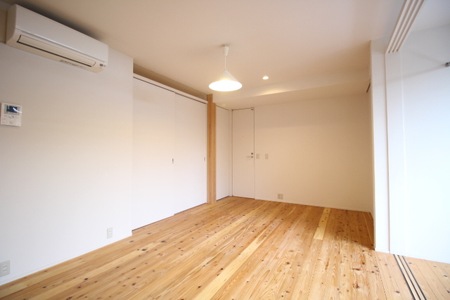 Ａｐａｒｔｍｅｎｔ十三 105 リビング