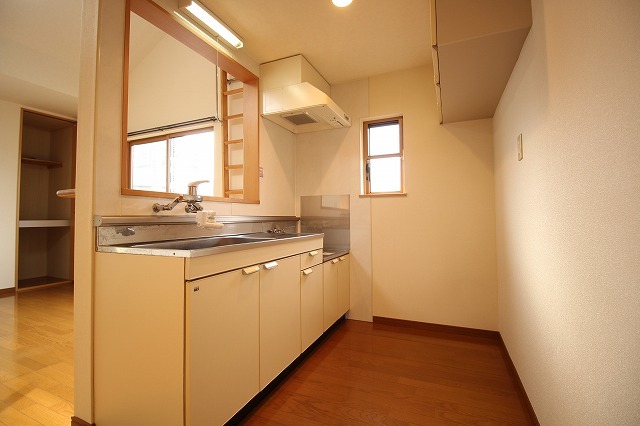 グランドジュレー浜松町 2A キッチン
