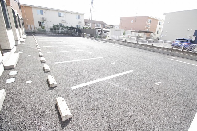 フェリースⅠ 103 駐車場