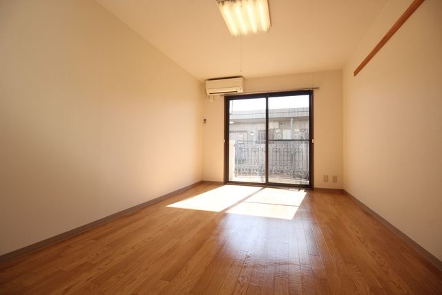 Lily-be関屋恵町 B302 リビング