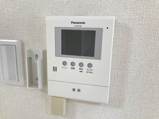 サンモール尾山 201 セキュリティ
