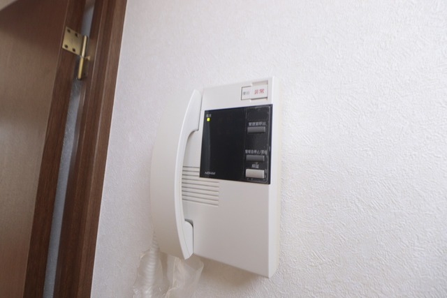 リアライズ西湊町通 304 セキュリティ