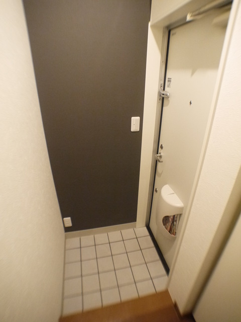 エトピリカ 302 玄関