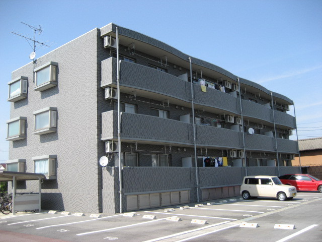 グランディール緑町 102 外観