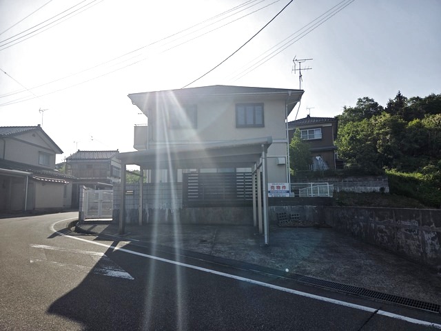 テラスサンフローリー 102 駐車場