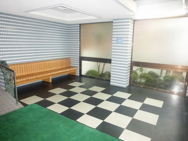 ダイアパレス新大駅前 403 玄関
