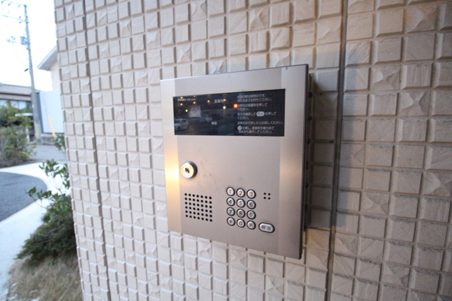 シャーメゾン川端町 105 セキュリティ
