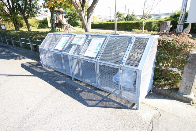 プルミエール萌木野 201 その他共有部分