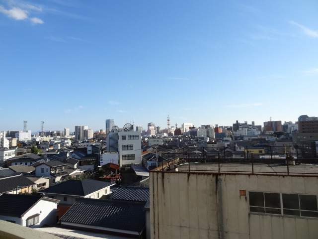リアライズ西湊町通 703 眺望