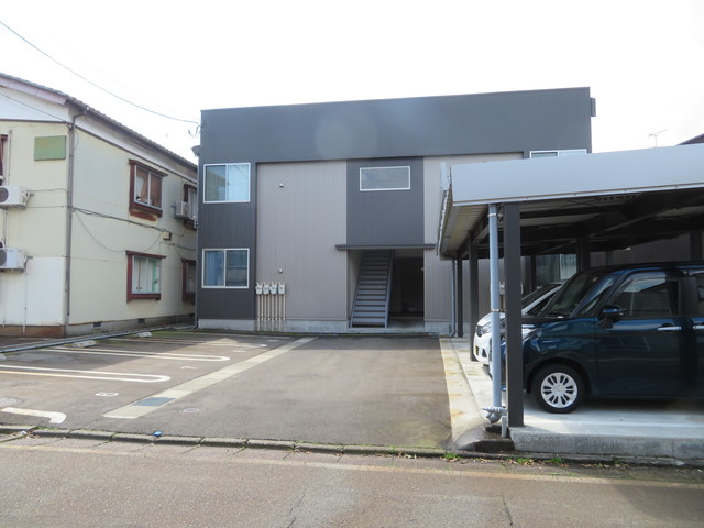 サウザンドＡ 102 駐車場