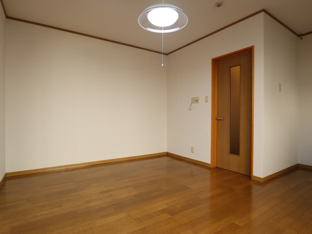 コーポ壱番館 103 リビング