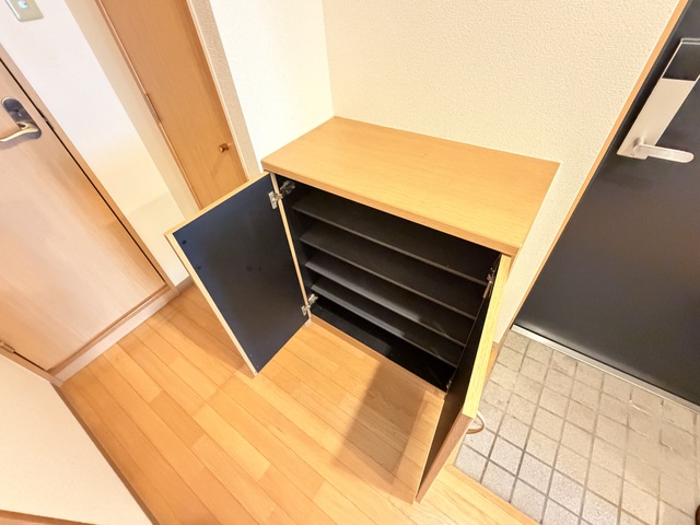 グランディール緑町 103 収納