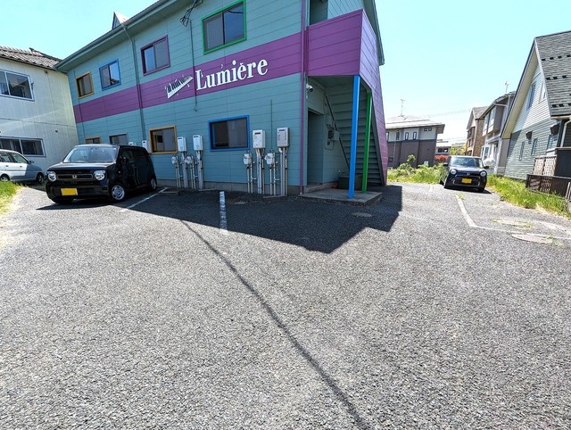 Lumiere(ルミエール) 202 駐車場