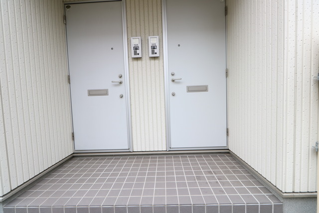 コリーヌ 105 玄関