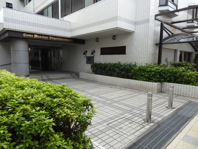 ライオンズマンション新潟古町 1005 玄関