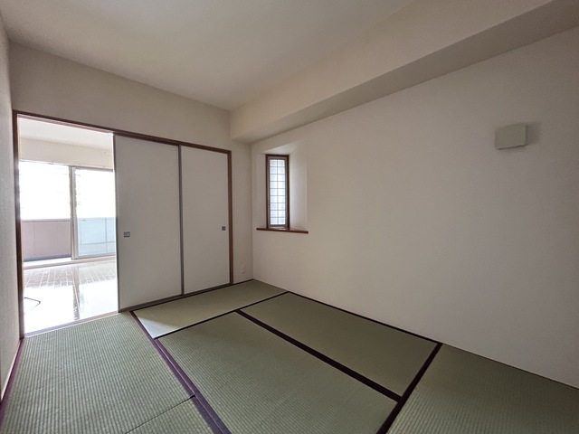 ダイアパレス川端町 1008 リビング