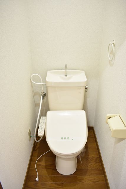 サニーサイドKAGA 103 トイレ